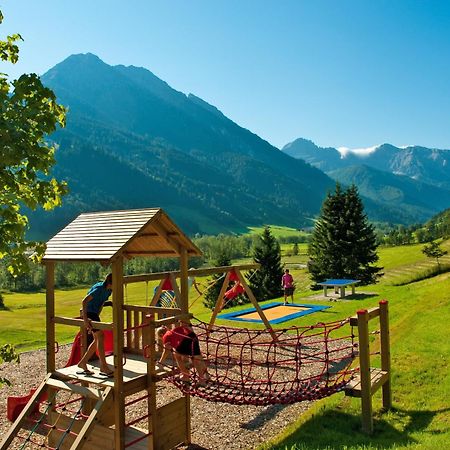 Familien- Und Wellnesshotel Hanneshof クライナル エクステリア 写真