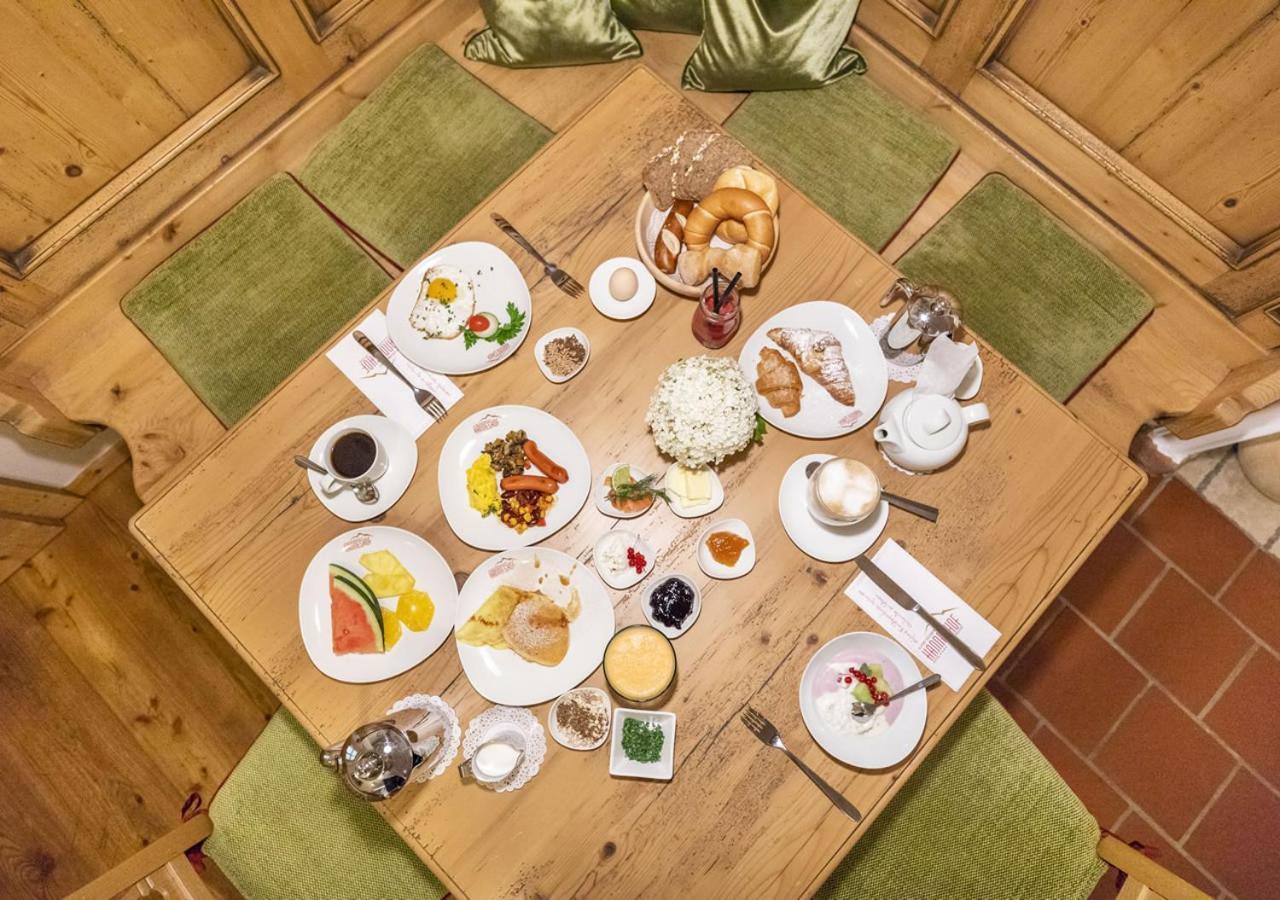 Familien- Und Wellnesshotel Hanneshof クライナル エクステリア 写真