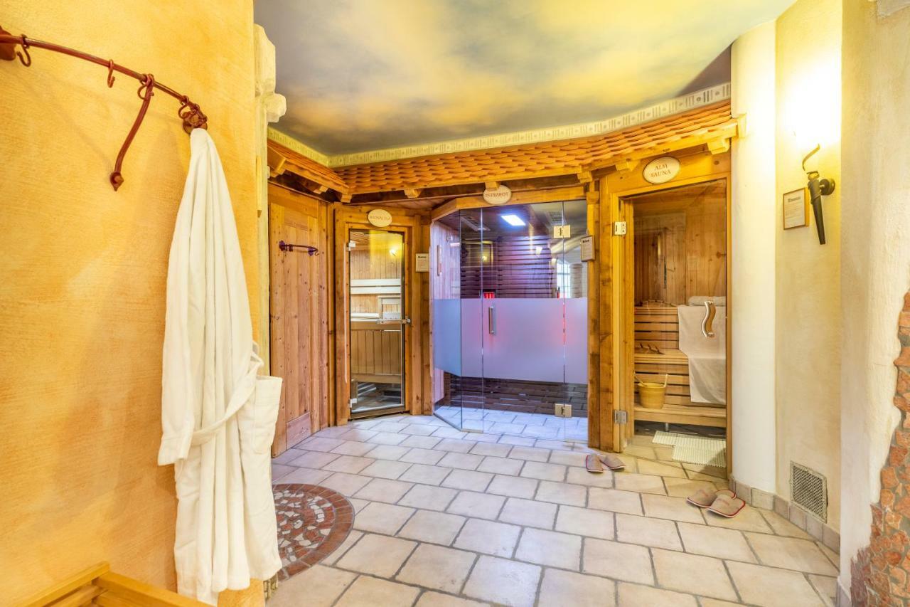 Familien- Und Wellnesshotel Hanneshof クライナル エクステリア 写真